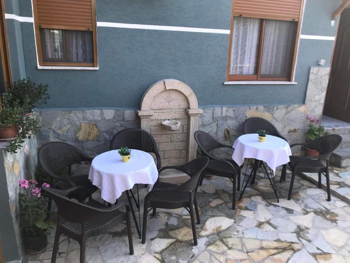 ホテルHouse ジロカストラ エクステリア 写真